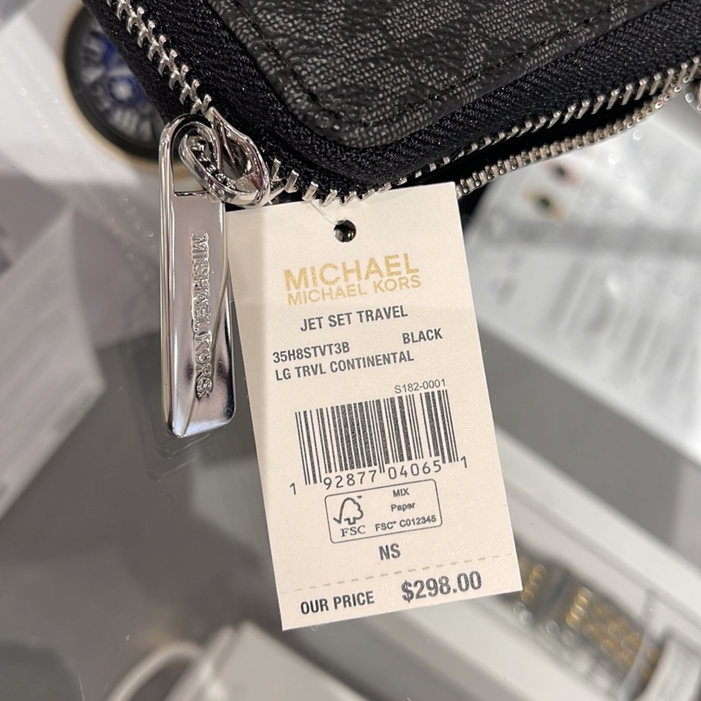 Michael Kors Jet Set Travel Large Travel CONTINENTAL wallet-wristlet-phoneholder - Picture 9 of 16
